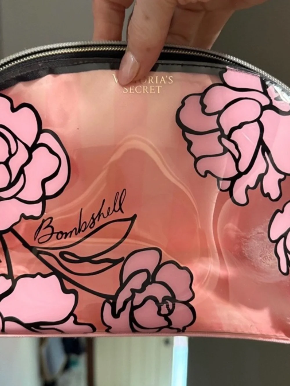 Victoria's Secret NWOT Bombshell Pink and Black Floral zipper case pouch